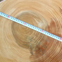 长期生产供应香木实木菜板，长度40厘米-1米，直径30厘米-50厘米之间！