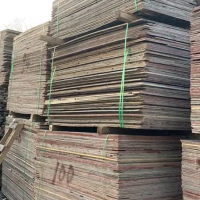 出售大量二手木方，二手模板，长度2米，3米，按根出售，6-11元一根！