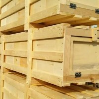 长期出售木质包装箱，可按要求定制各种尺寸
